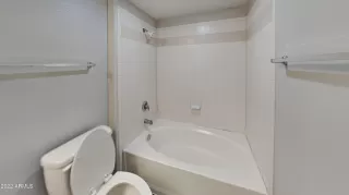 Photo #6: 6421110 Listing 