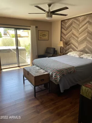 Photo #3: 6421188 Listing