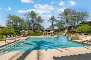 Photo #2: 6421195 Listing