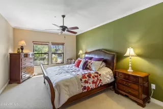 Photo #5: 6421195 Listing