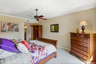 Photo #6: 6421195 Listing