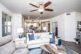 Photo #3: 6421428 Listing 