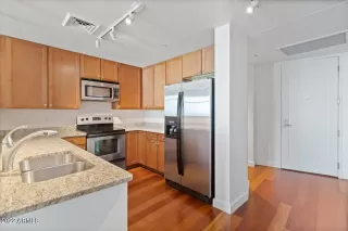 Photo #1: 6421482 Listing