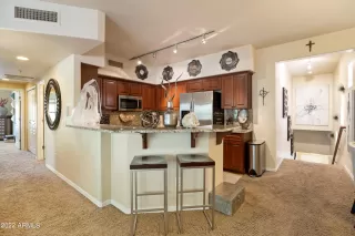 Photo #5: 6421643 Listing 