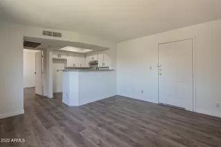 Photo #3: 6421910 Listing