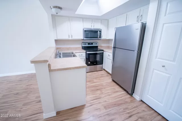 MLS: 6422086 Condo For Sale