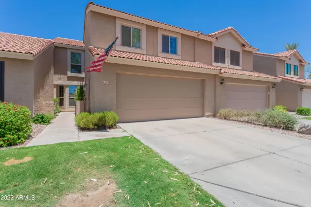 MLS: 6422118 Condo For Sale