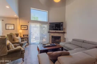 Photo #3: 6422118 Listing