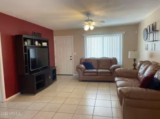 Photo #2: 6422133 Listing