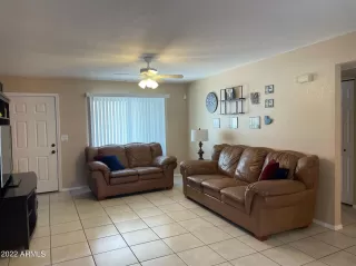 Photo #3: 6422133 Listing