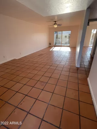 Photo #5: 6422244 Listing 