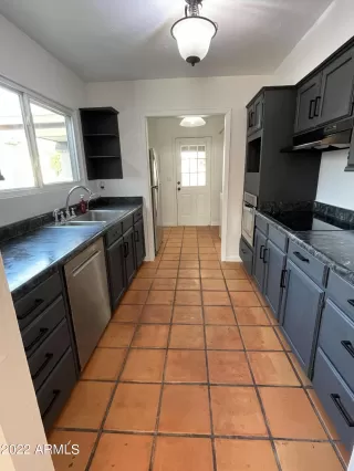 Photo #6: 6422244 Listing 