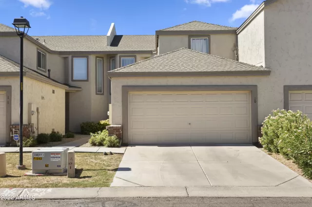 MLS: 6422808 Condo For Sale