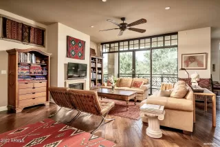 Photo #5: 6422814 Listing 