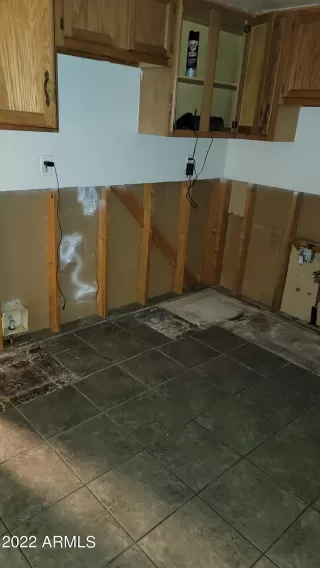 Photo #5: 6422822 Listing 