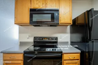 Photo #6: 6422830 Listing