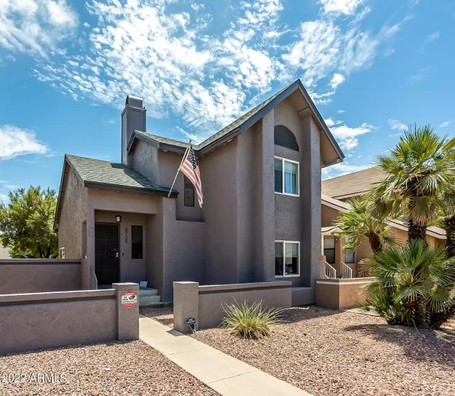 MLS: 6422866 Condo For Sale