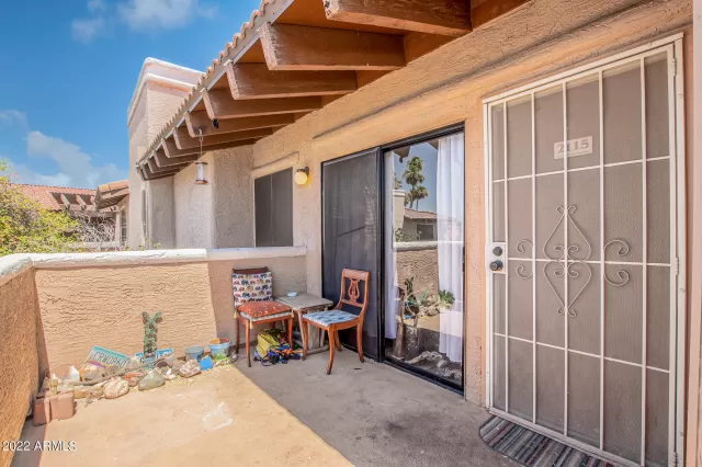 MLS: 6423171 Condo For Sale