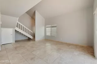 Photo #4: 6423399 Listing