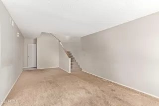 Photo #6: 6423434 Listing