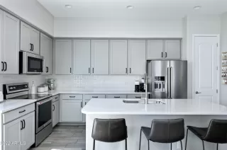 Photo #3: 6423545 Listing 