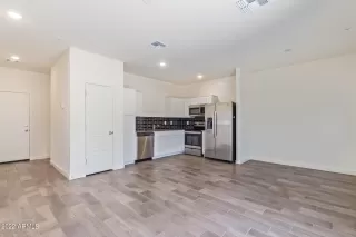 Photo #1: 6423572 Listing