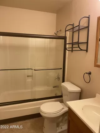 Photo #4: 6423592 Listing