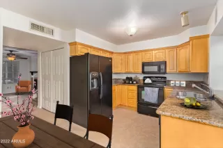 Photo #4: 6423663 Listing 