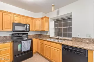 Photo #5: 6423663 Listing 