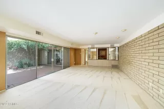 Photo #6: 6423896 Listing 