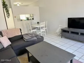 Photo #2: 6424117 Listing