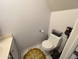 Photo #5: 6424117 Listing