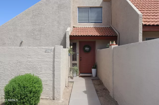 MLS: 6424281 Condo For Sale