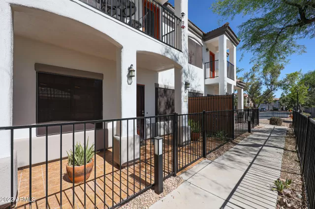 MLS: 6424734 Condo For Sale