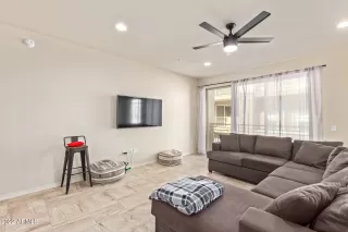 Photo #2: 6424829 Listing