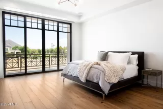 Photo #5: 6424832 Listing