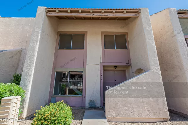 MLS: 6424843 Condo For Sale