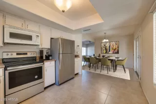 Photo #2: 6425017 Listing