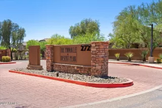 Photo #1: 6425033 Listing 