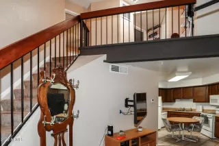 Photo #4: 6425038 Listing