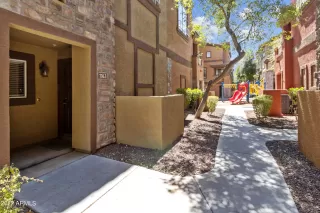 Photo #4: 6425072 Listing 