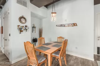 Photo #6: 6425204 Listing