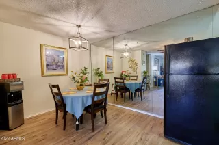Photo #6: 6425453 Listing