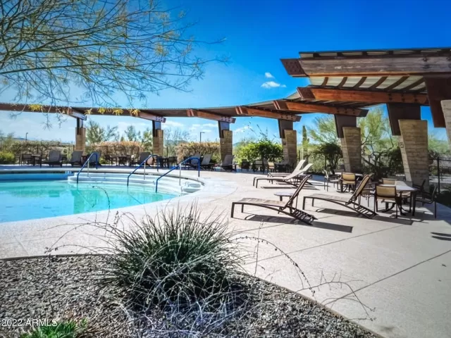 MLS: 6425691 Condo For Sale