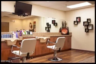 Photo #6: 6425813 Listing