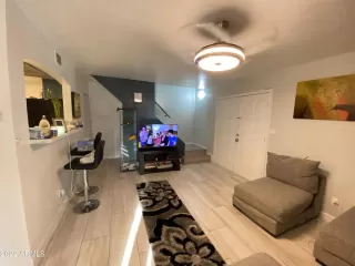 Photo #3: 6425815 Listing 