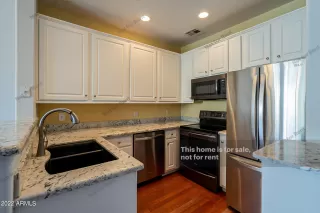 Photo #3: 6425873 Listing