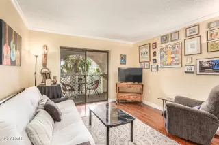 Photo #5: 6426034 Listing 