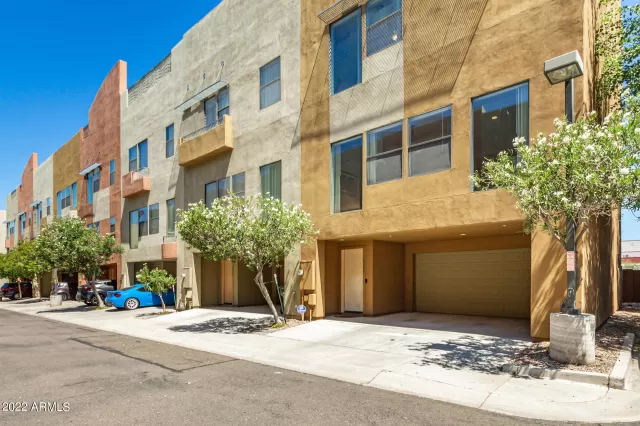 MLS: 6426246 Condo For Sale