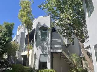 Photo #6: 6426324 Listing